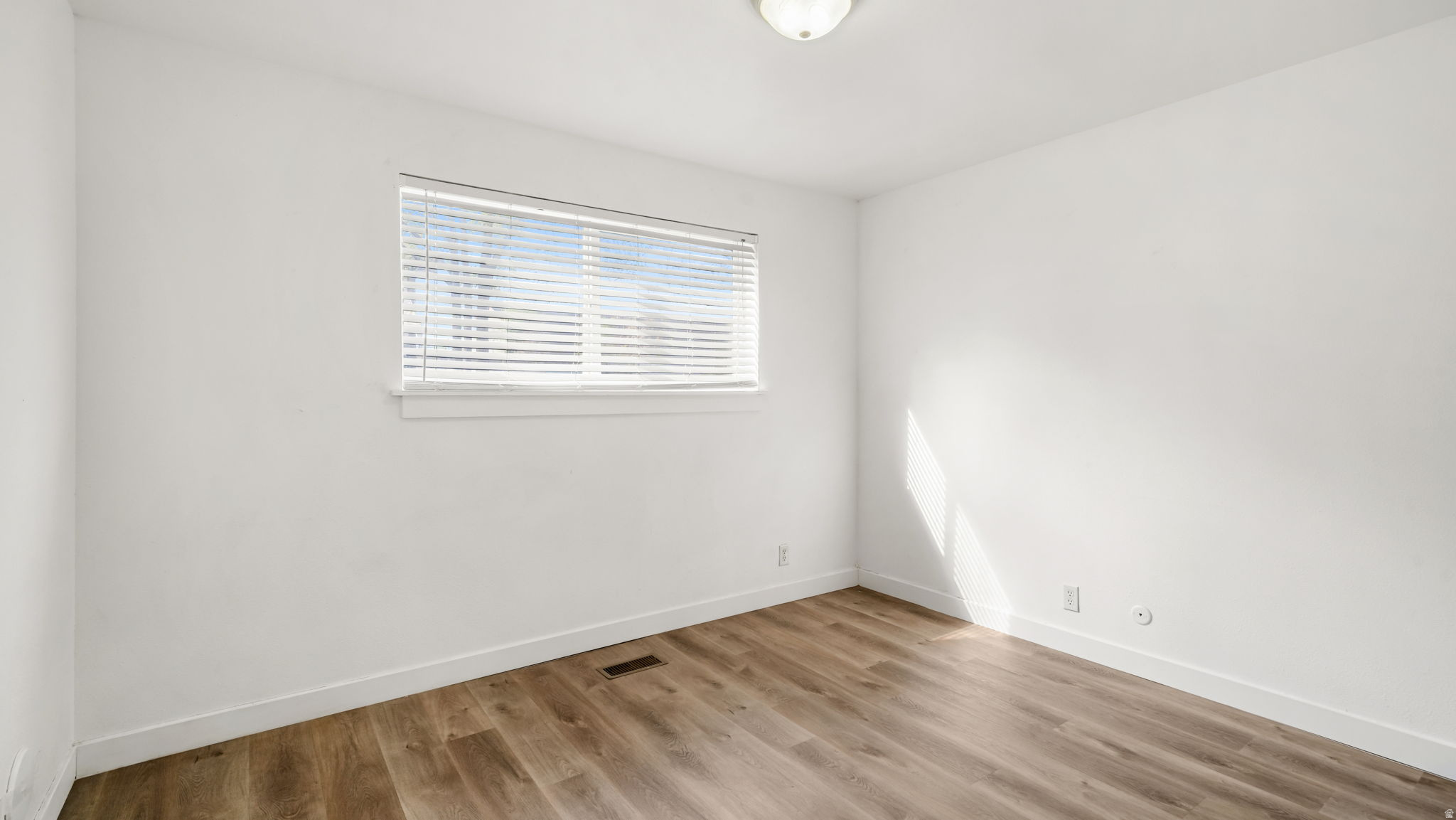 COTTAGE HEIGHTS - Residential Income