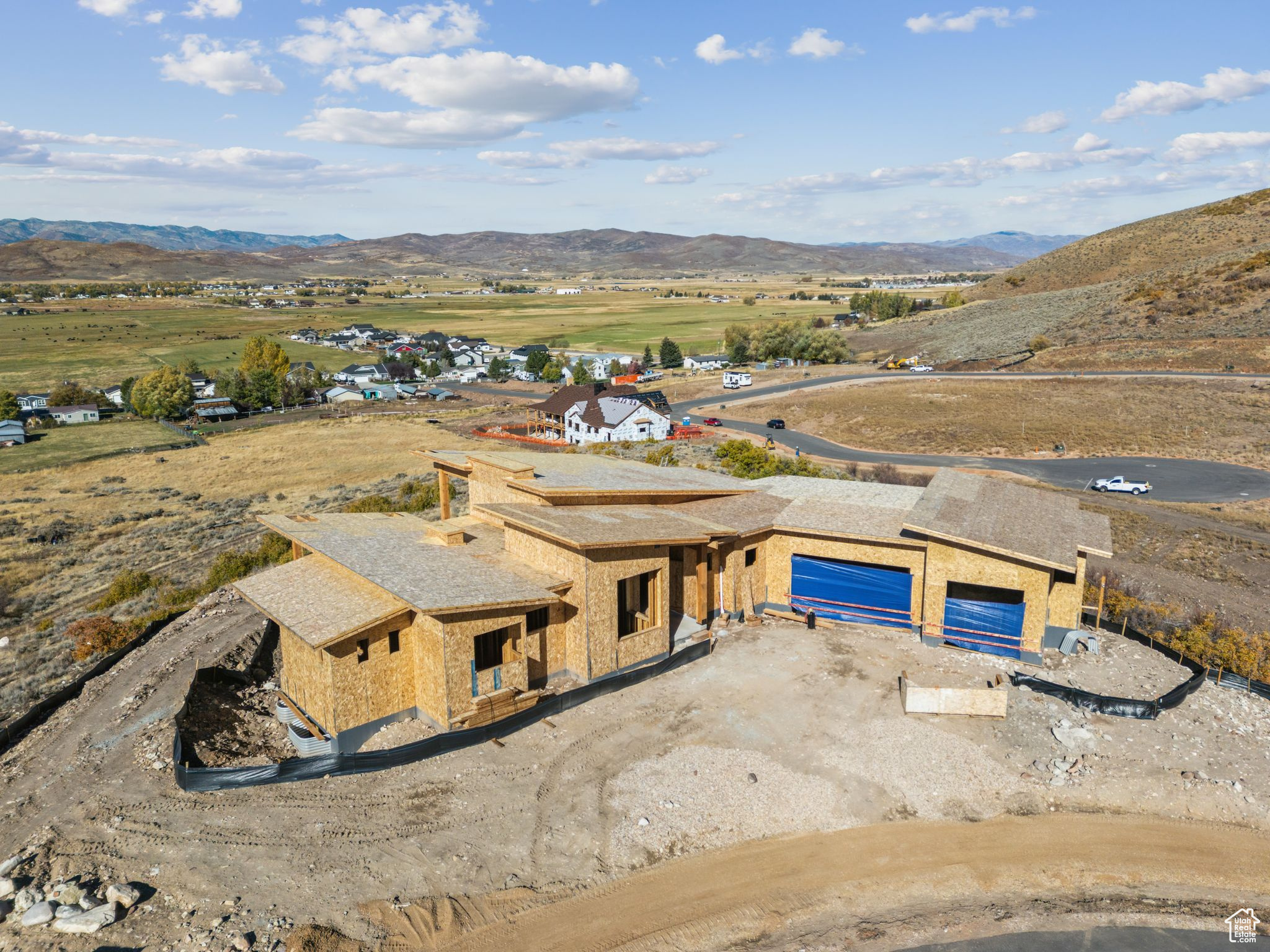 FOOTHILLS AT FRANCIS GATE - Residential