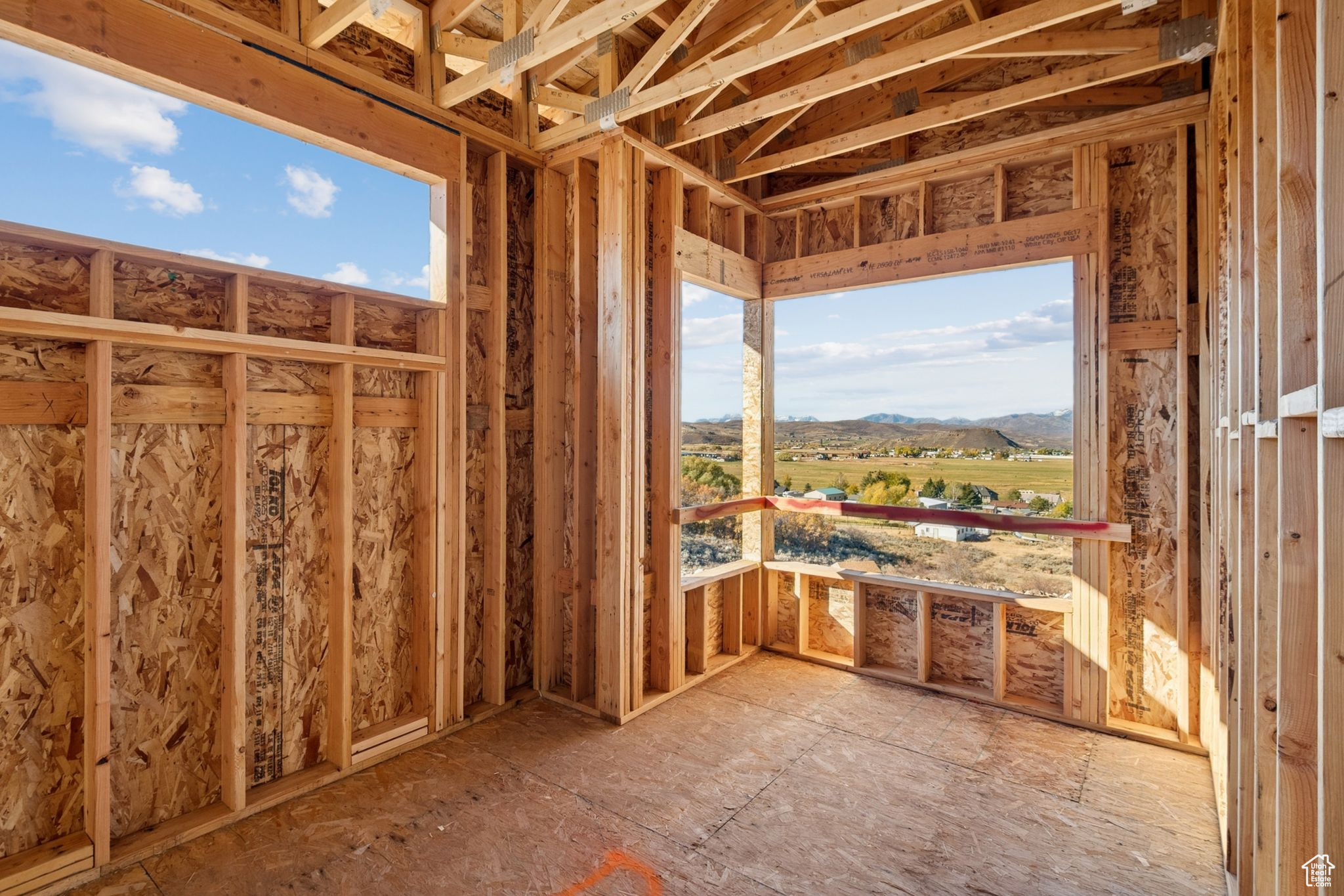 FOOTHILLS AT FRANCIS GATE - Residential