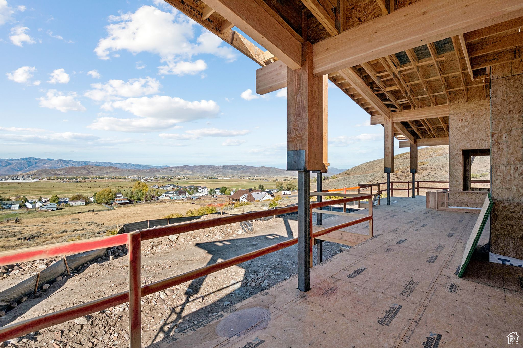 FOOTHILLS AT FRANCIS GATE - Residential
