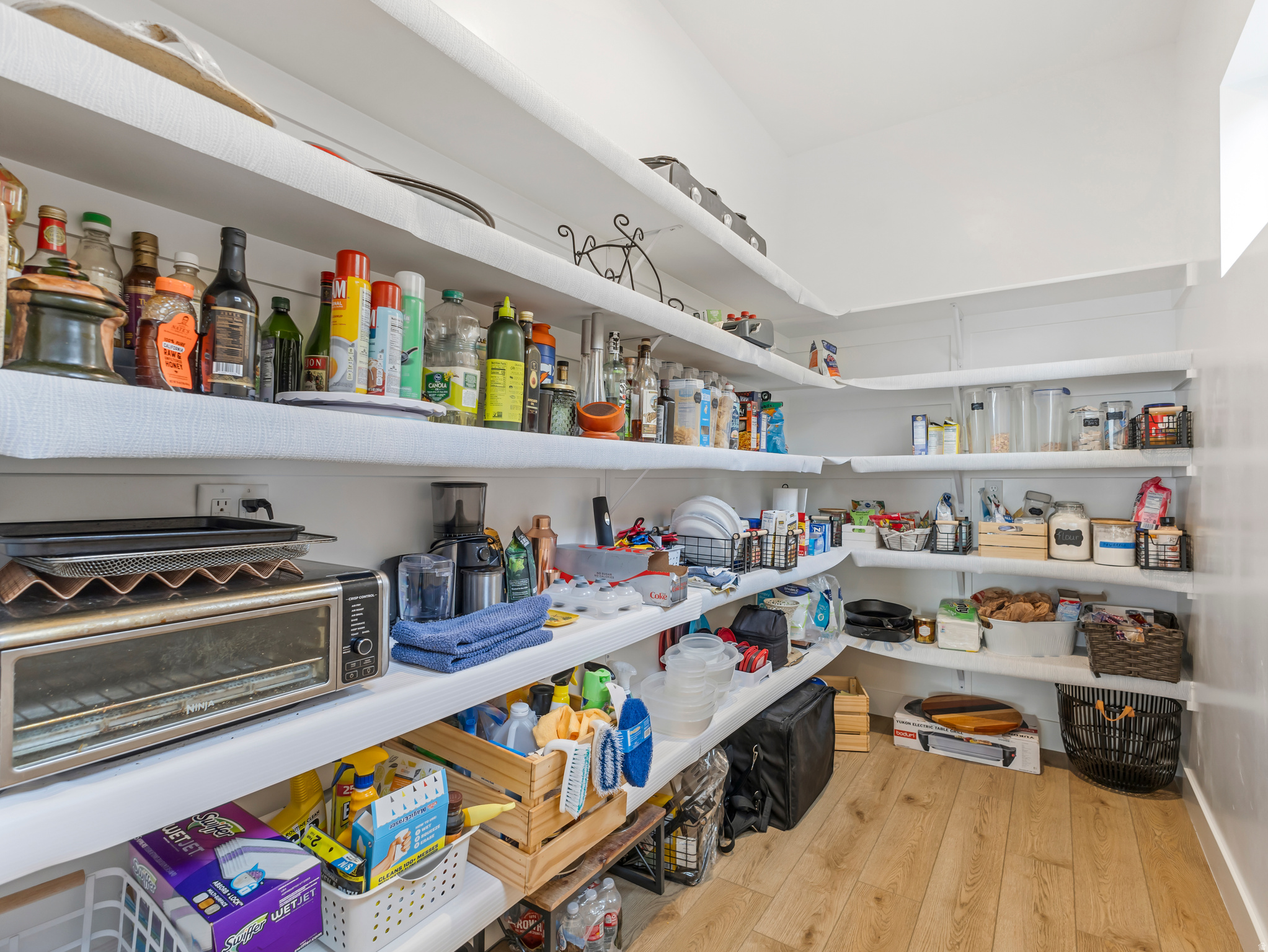 CANYON POINT - Residential