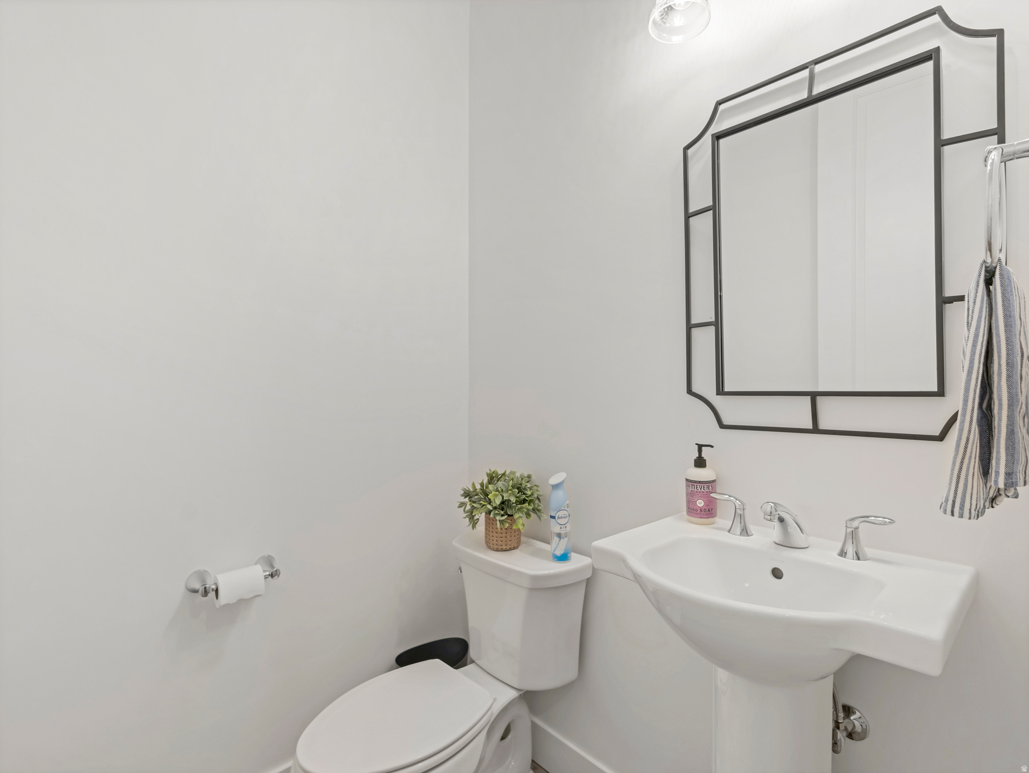 CANYON POINT - Residential