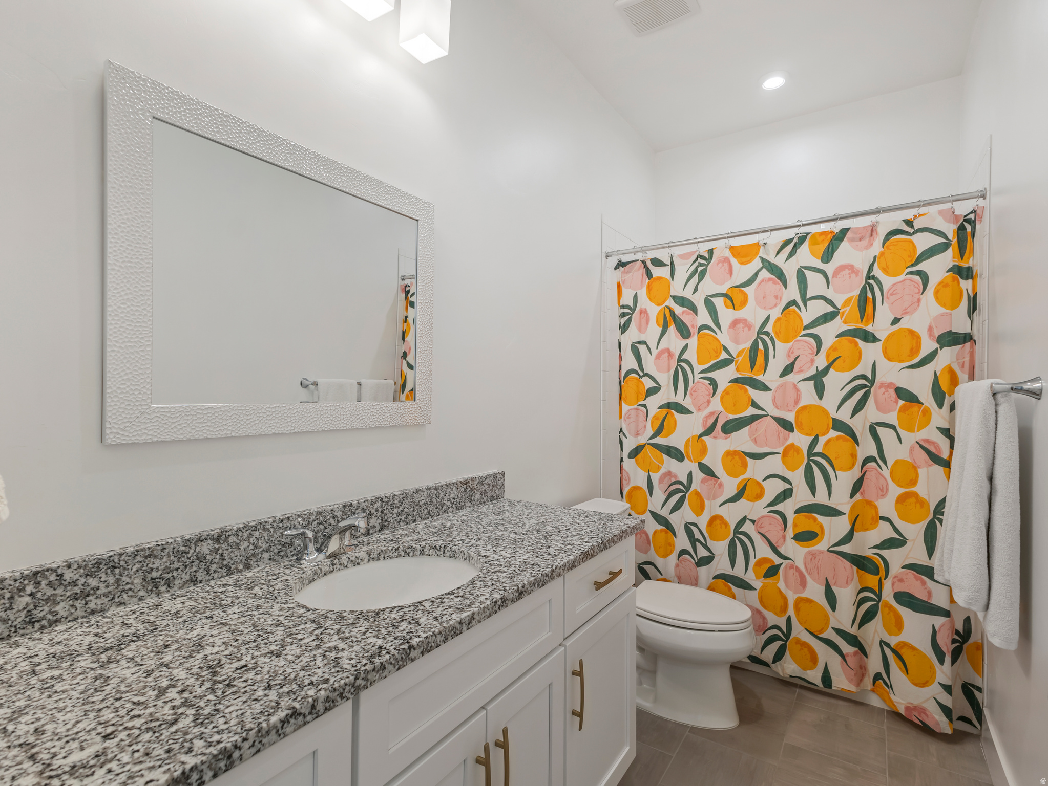 CANYON POINT - Residential