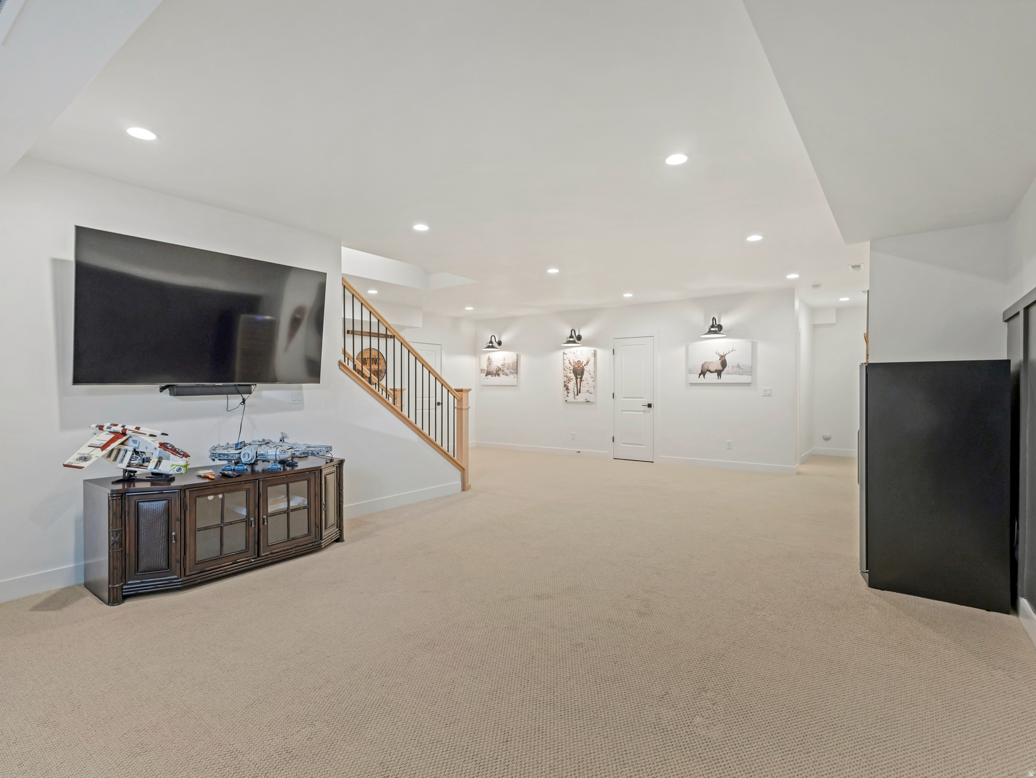 CANYON POINT - Residential