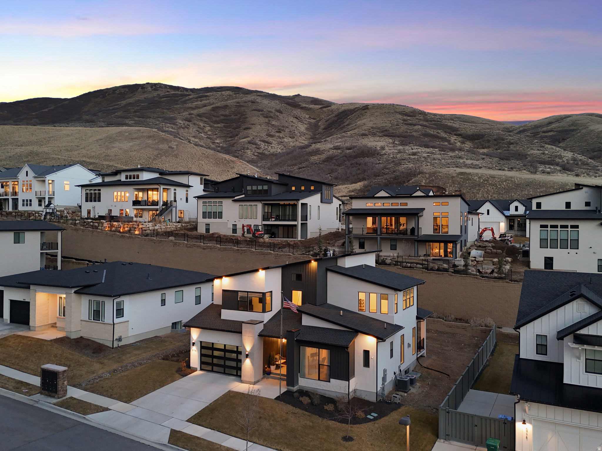 CANYON POINT - Residential