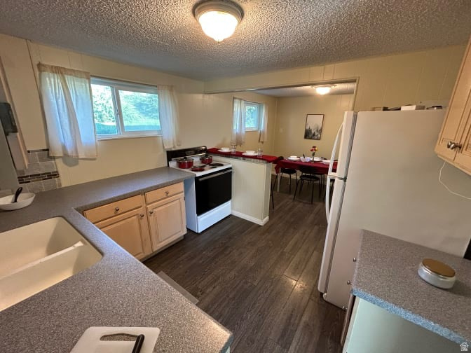 WOODSIDE HEIGHTS - Residential Income