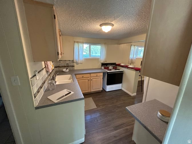 WOODSIDE HEIGHTS - Residential Income