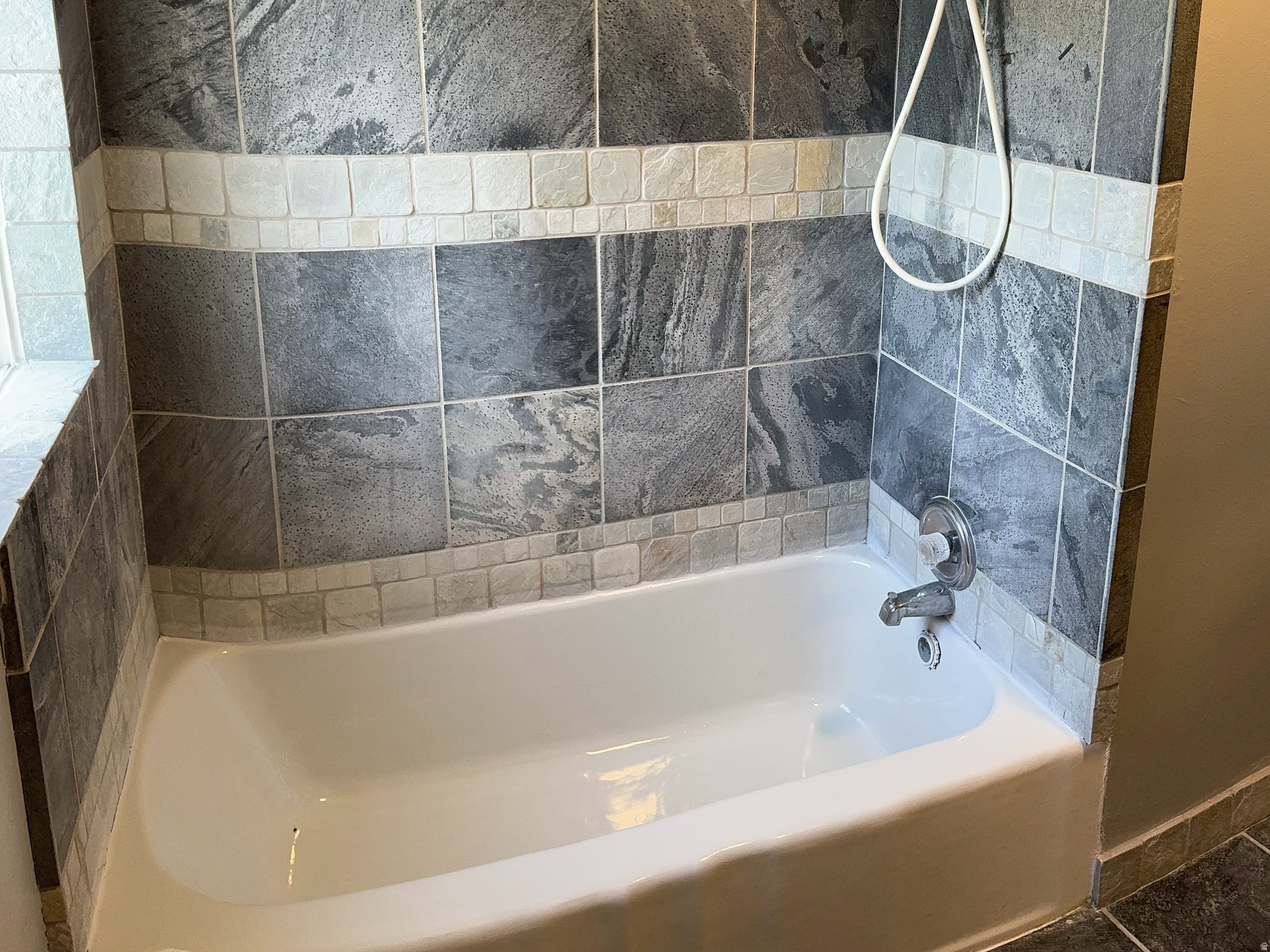 WOODSIDE HEIGHTS - Residential Income