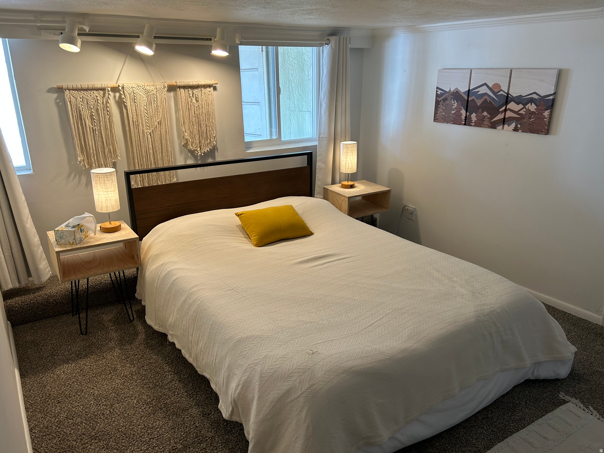 WOODSIDE HEIGHTS - Residential Income