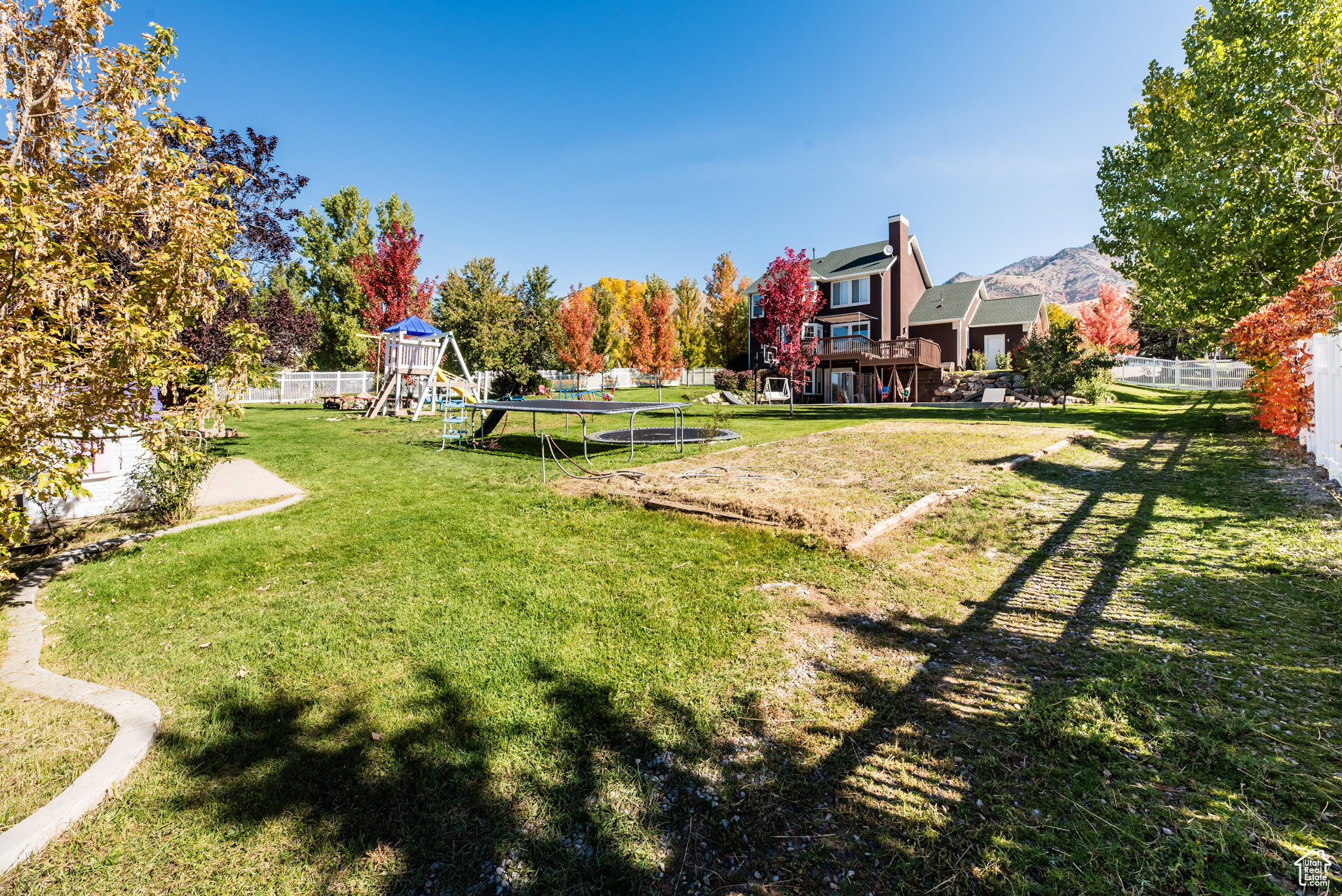 GREYSTONE FARMS - Residential