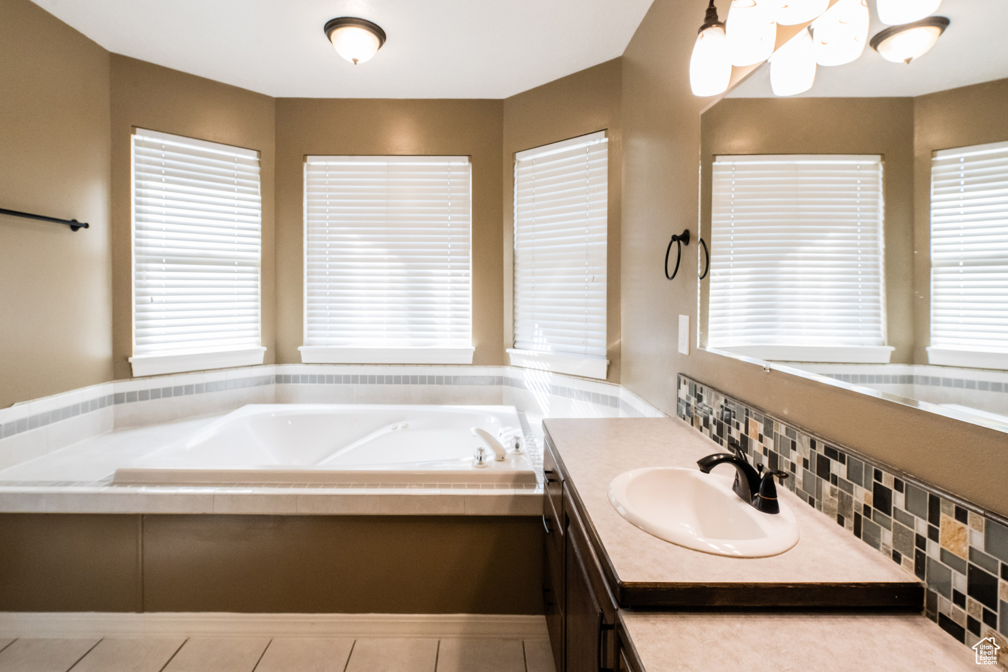 GREYSTONE FARMS - Residential