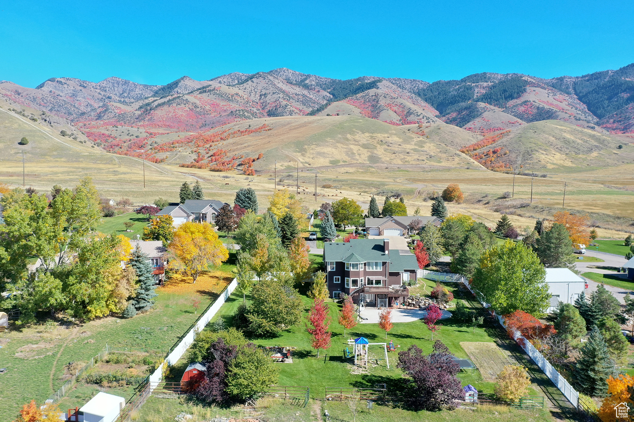 GREYSTONE FARMS - Residential