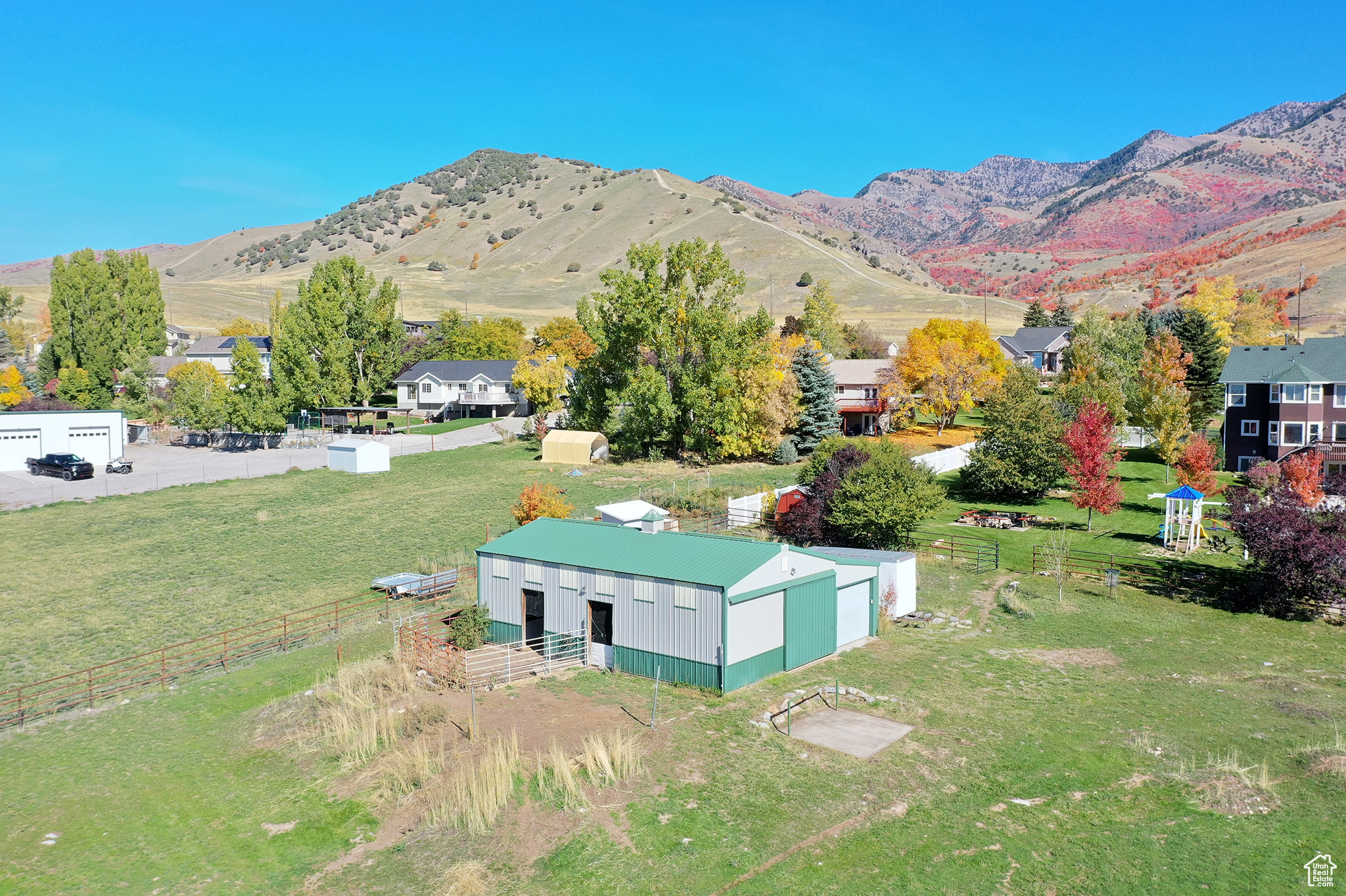 GREYSTONE FARMS - Residential