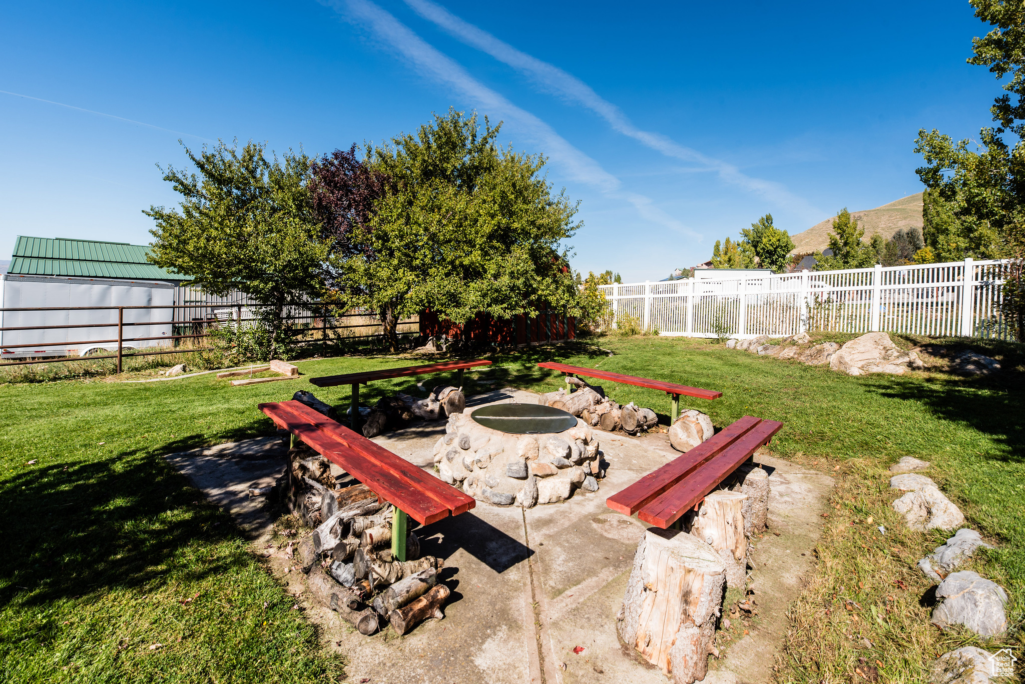 GREYSTONE FARMS - Residential