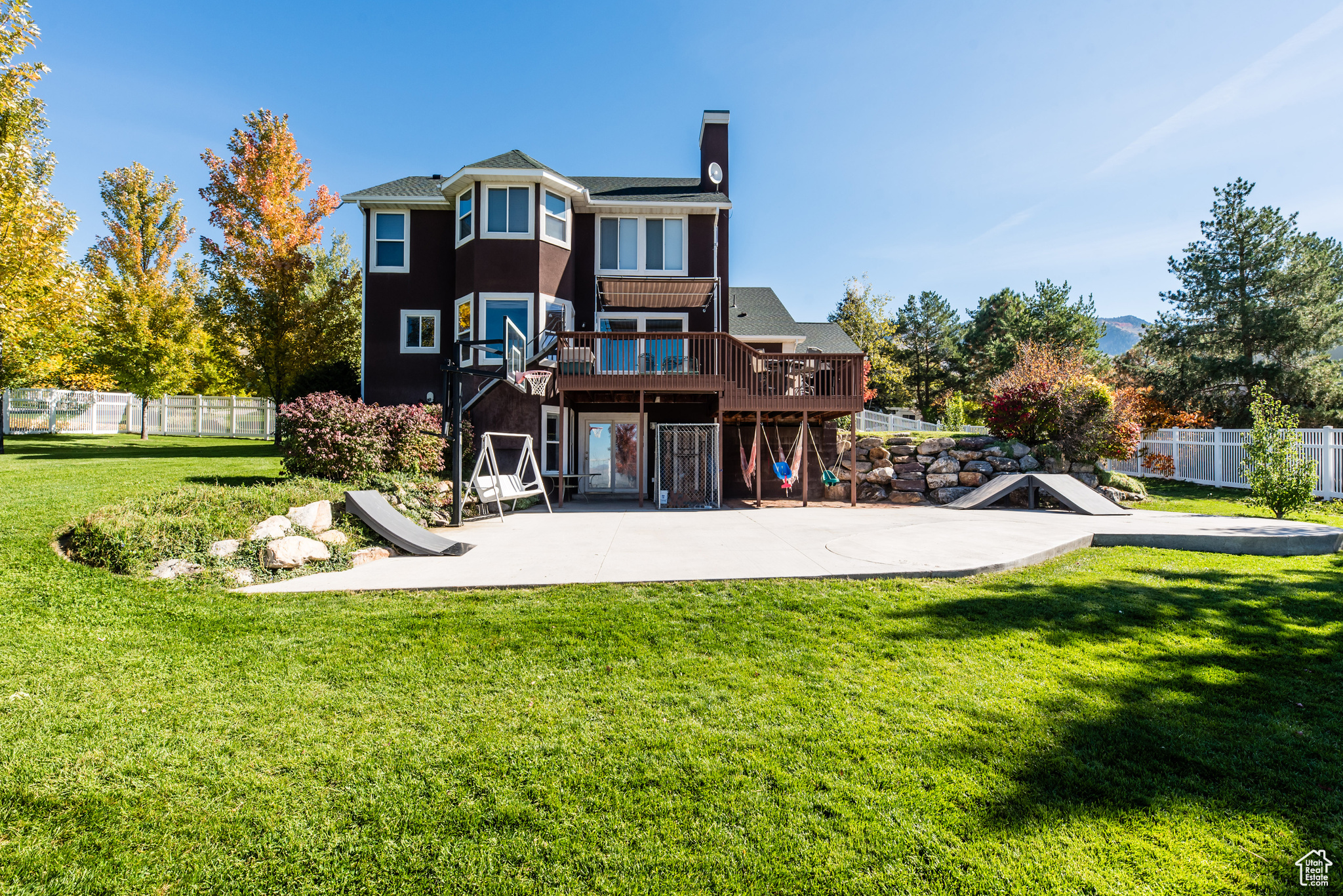 GREYSTONE FARMS - Residential