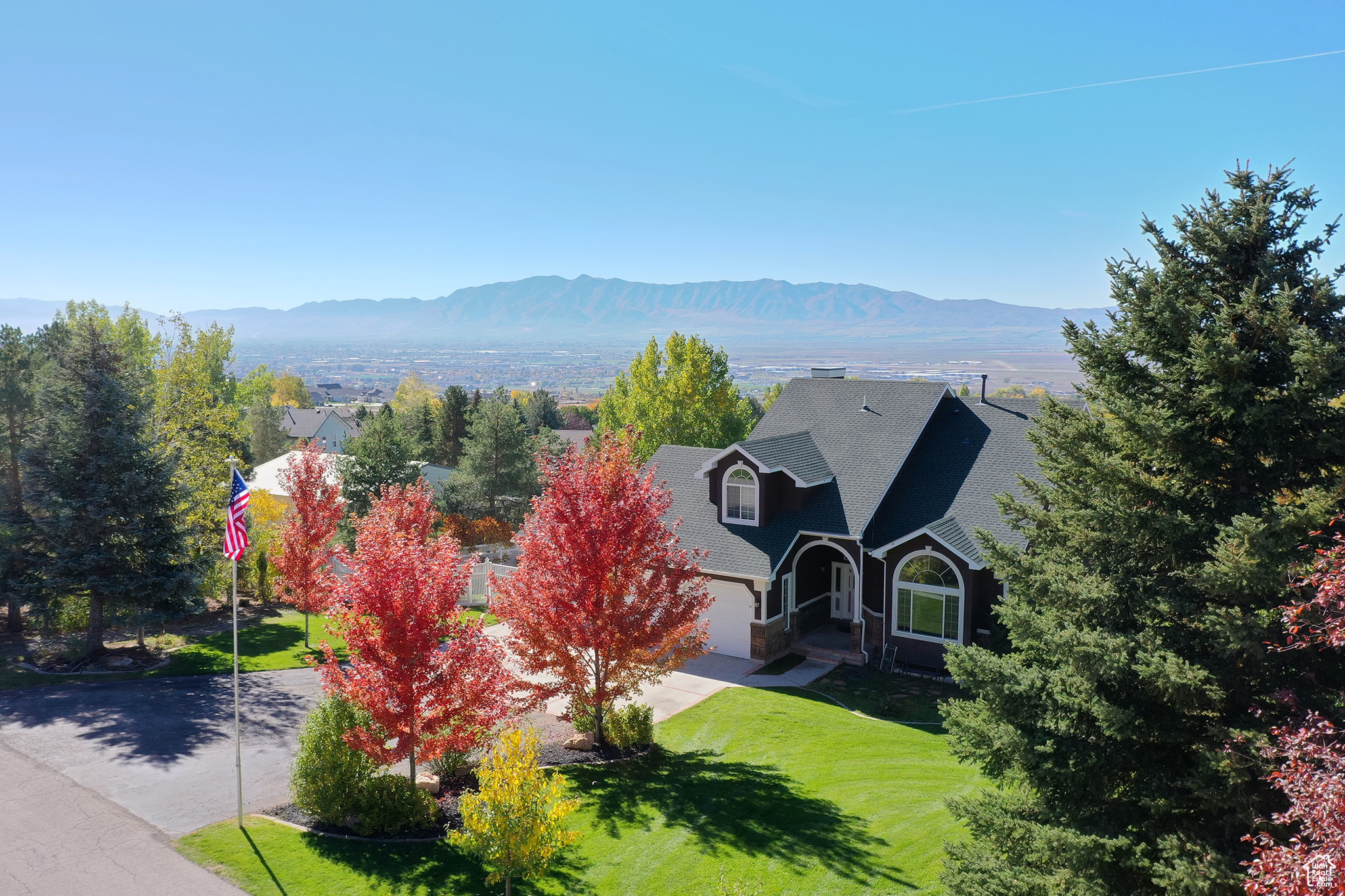 GREYSTONE FARMS - Residential