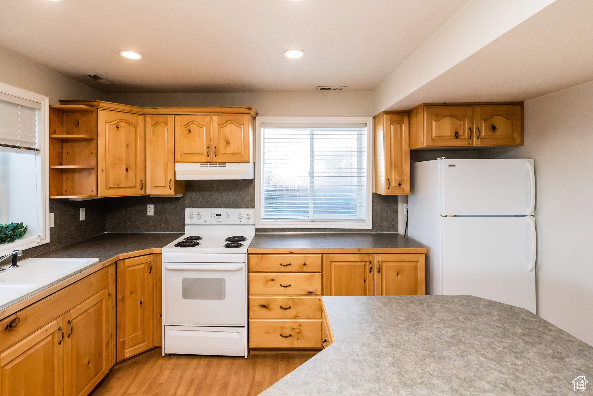 GREYSTONE FARMS - Residential