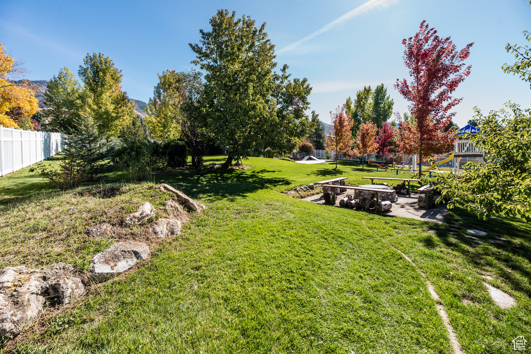 GREYSTONE FARMS - Residential