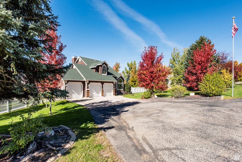 Photo of 355 N 1100 E, Hyde Park, UT 84318 (MLS # 2101847)