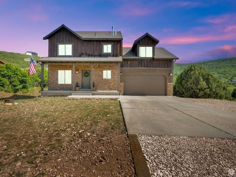 Photo of 8374 E LAKE PINES DR #269, Heber City, UT 84032 (MLS # 2140705)