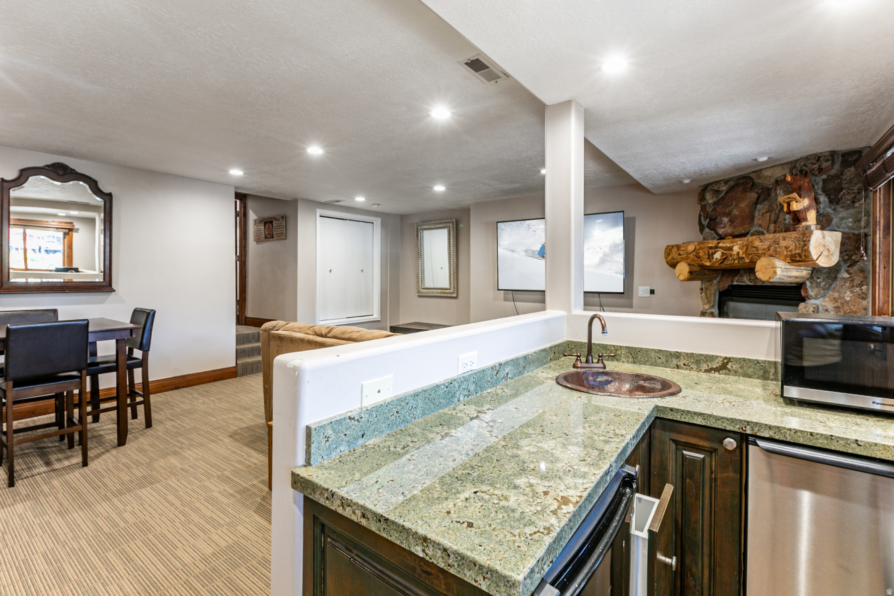 PARK CITY - Residential Lease
