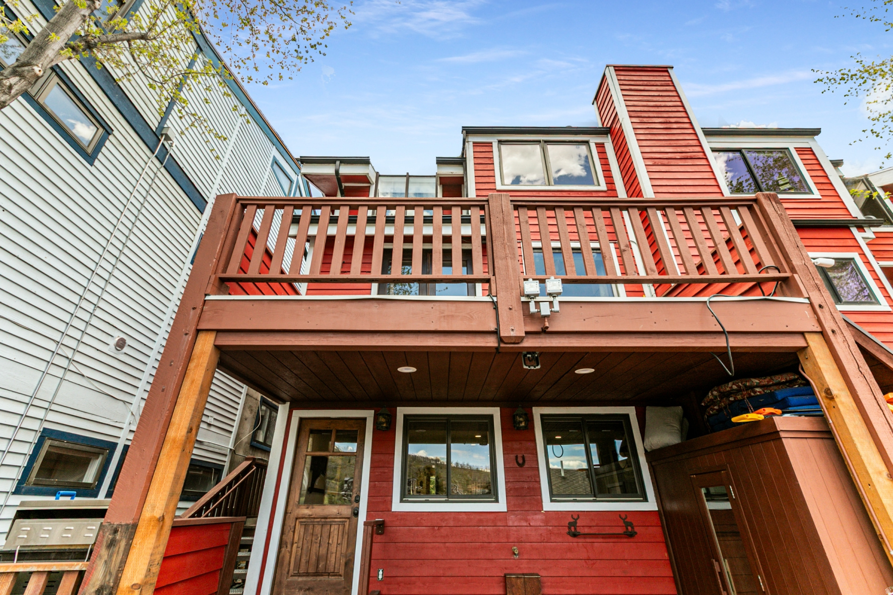 PARK CITY - Residential Lease