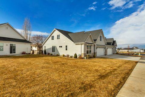 Tiny photo for 88 S 850 E, Salem, UT 84653 (MLS # 2134253)