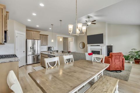 Tiny photo for 88 S 850 E, Salem, UT 84653 (MLS # 2134253)