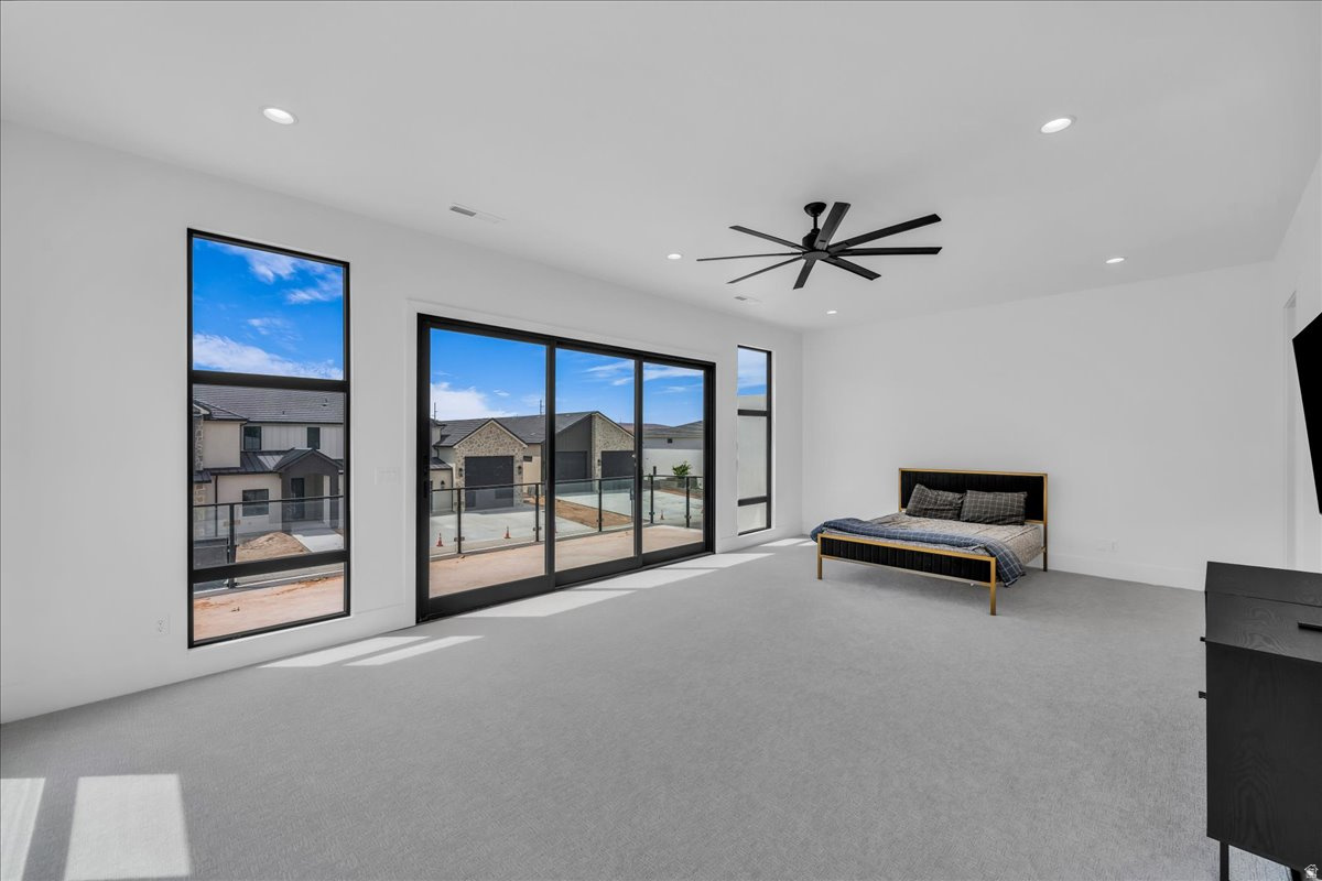 SOUTHERN ESTATES - Residential