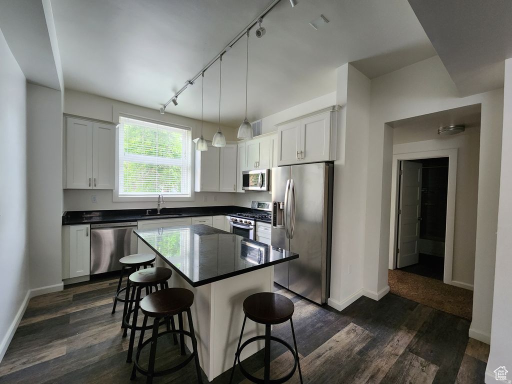 Photo of 679 E 2ND AVE N, Salt Lake City, UT 84103 (MLS # 2143287)