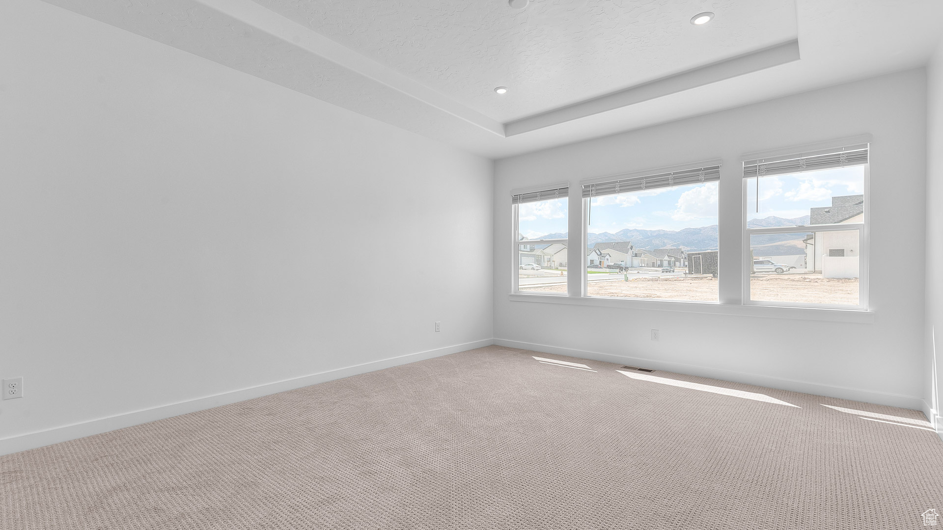 CHERRY WOOD - Residential