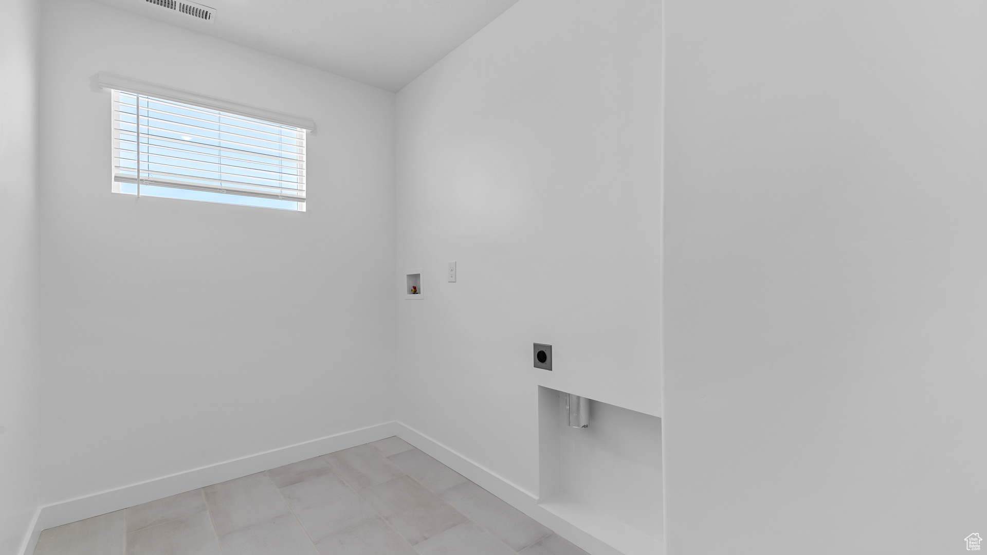 CHERRY WOOD - Residential