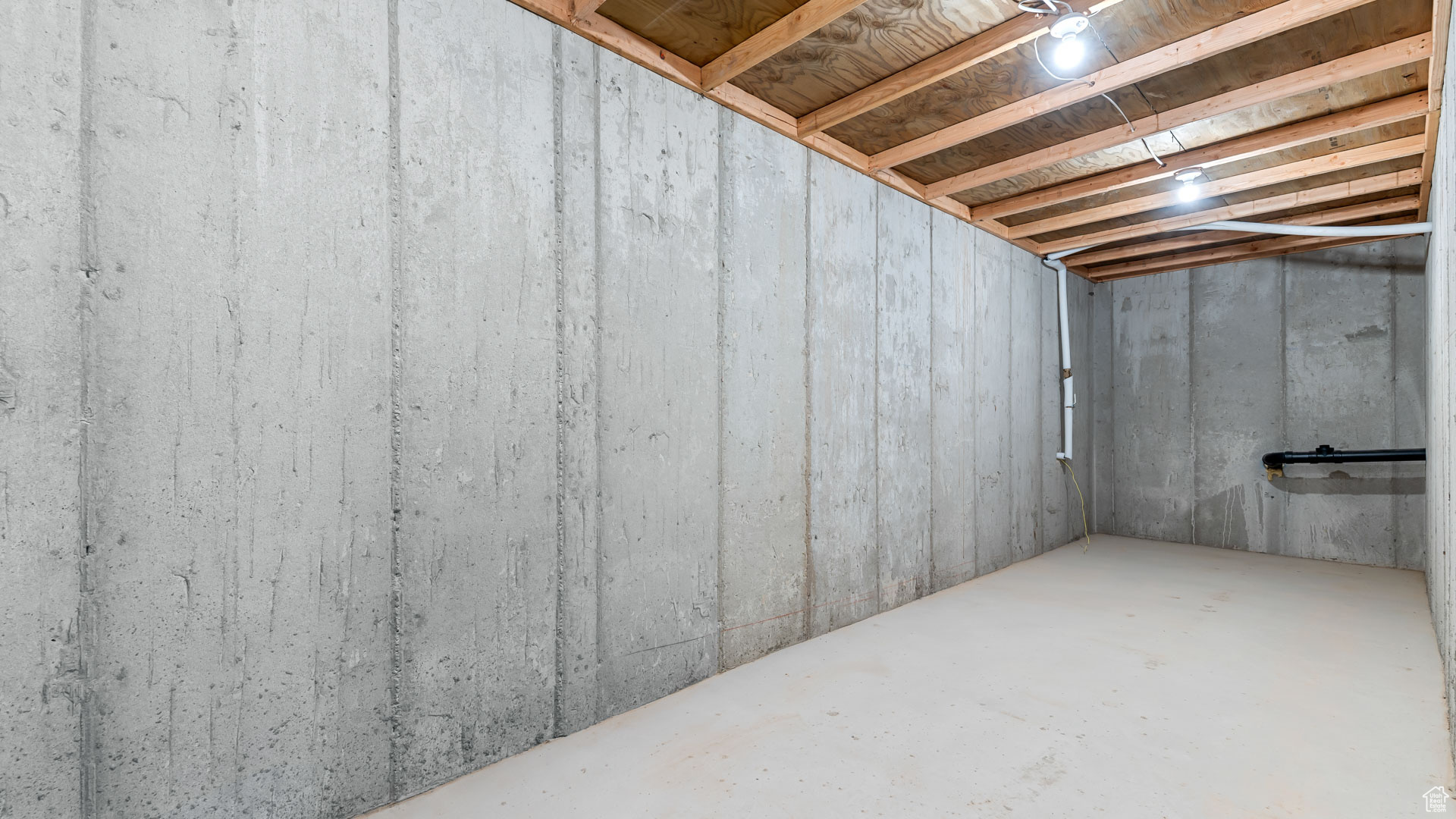 CHERRY WOOD - Residential