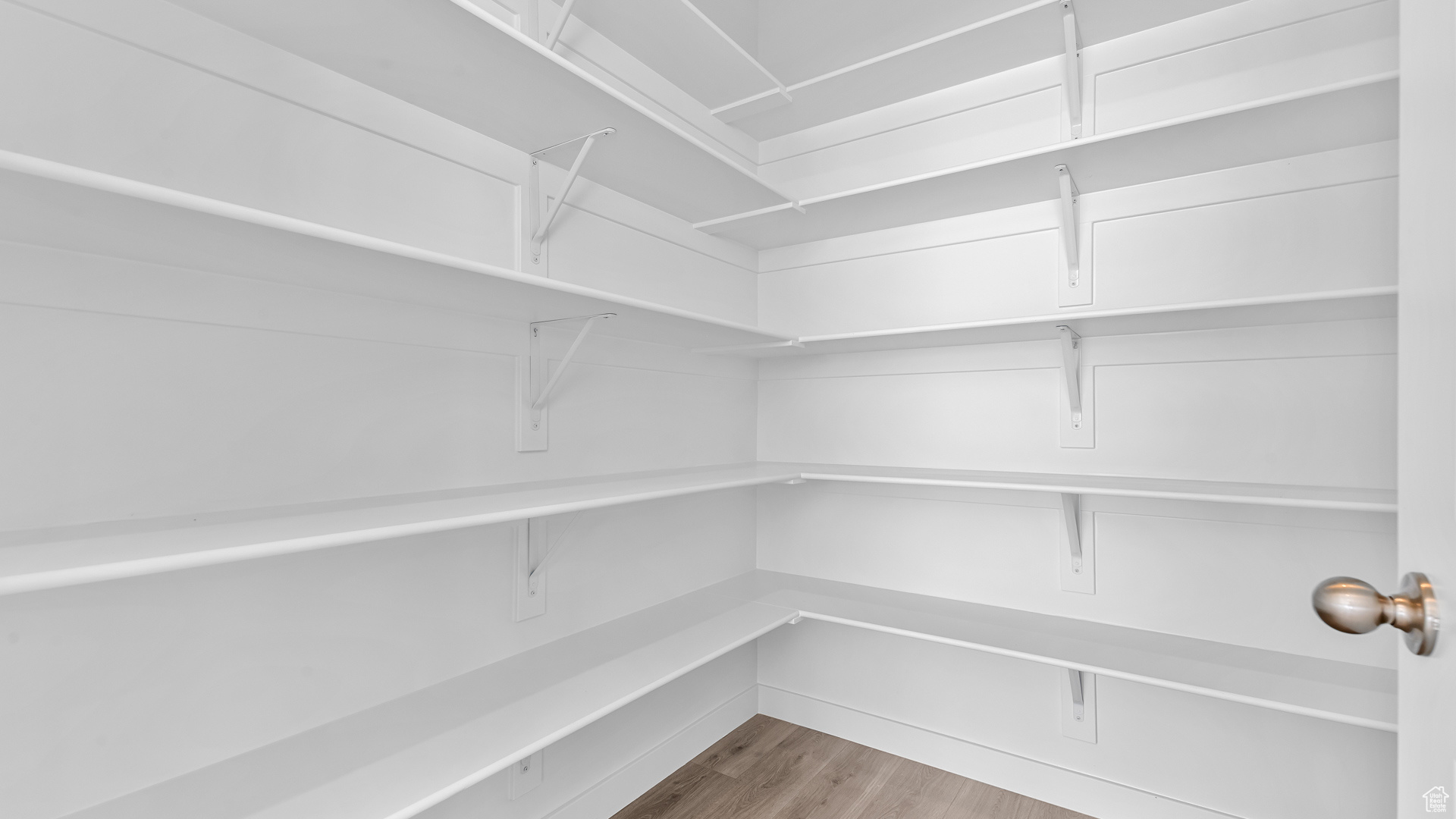 CHERRY WOOD - Residential