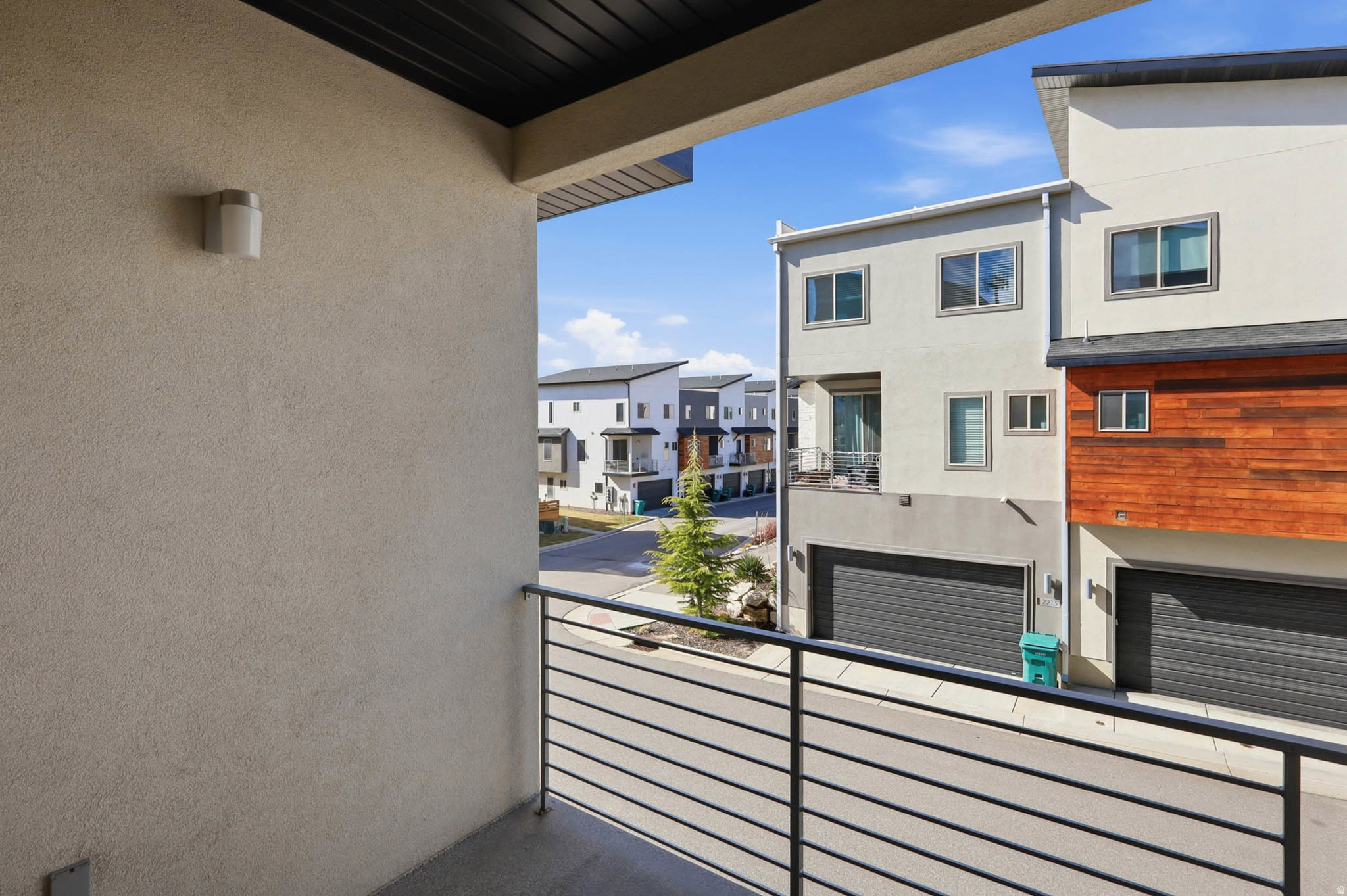 SUNRIVER TOWNHOMES - Residential