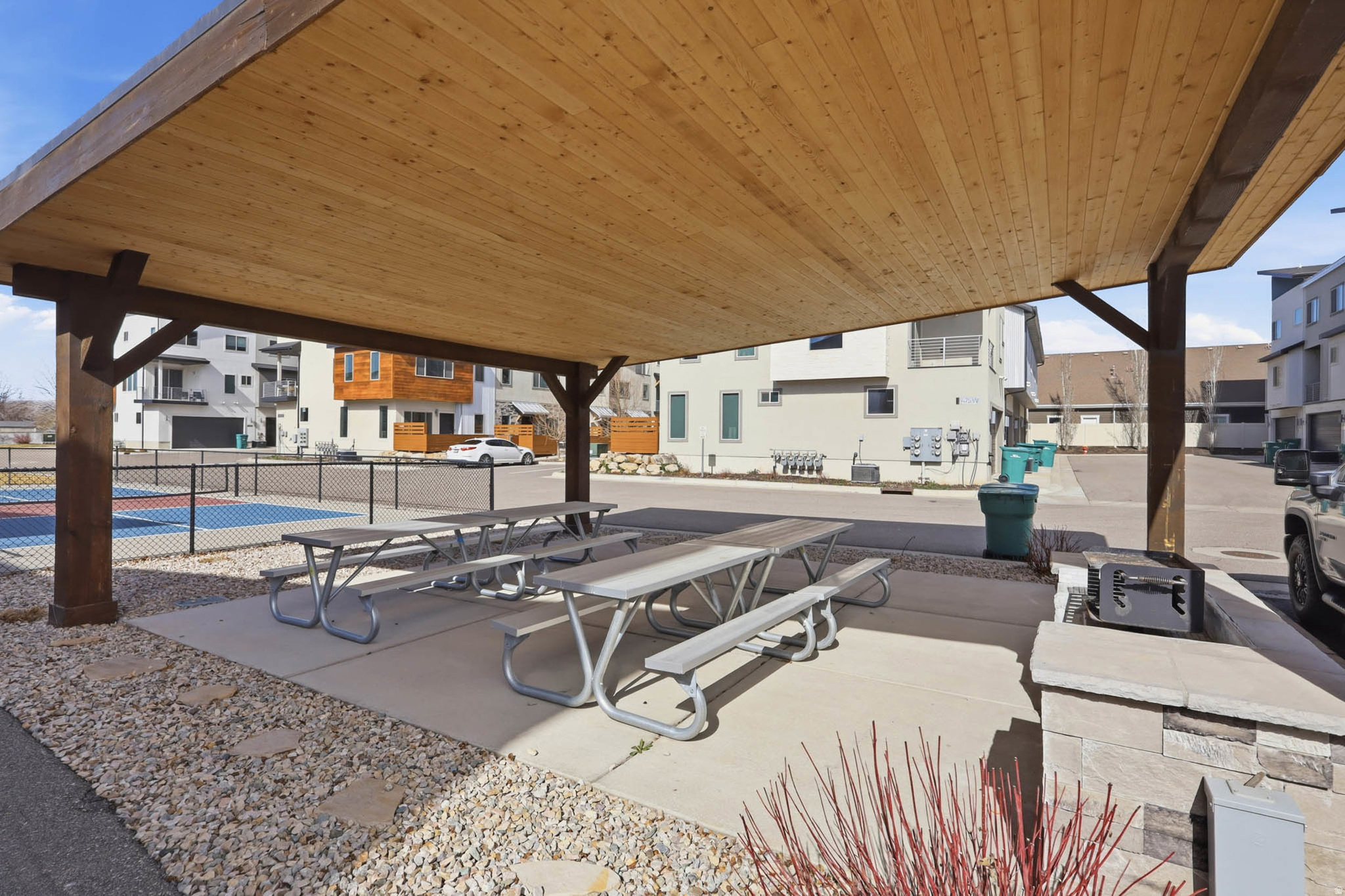 SUNRIVER TOWNHOMES - Residential