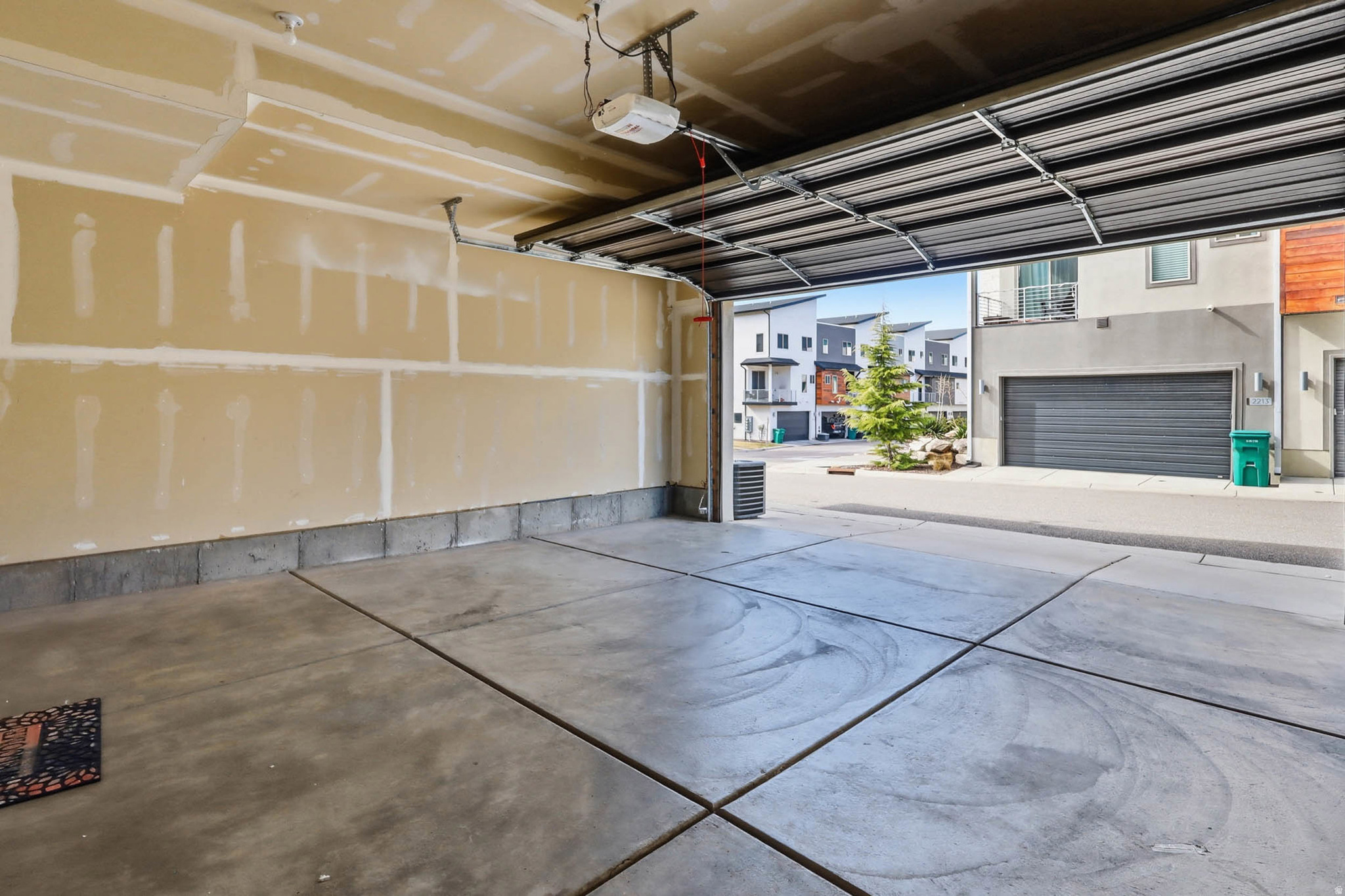 SUNRIVER TOWNHOMES - Residential