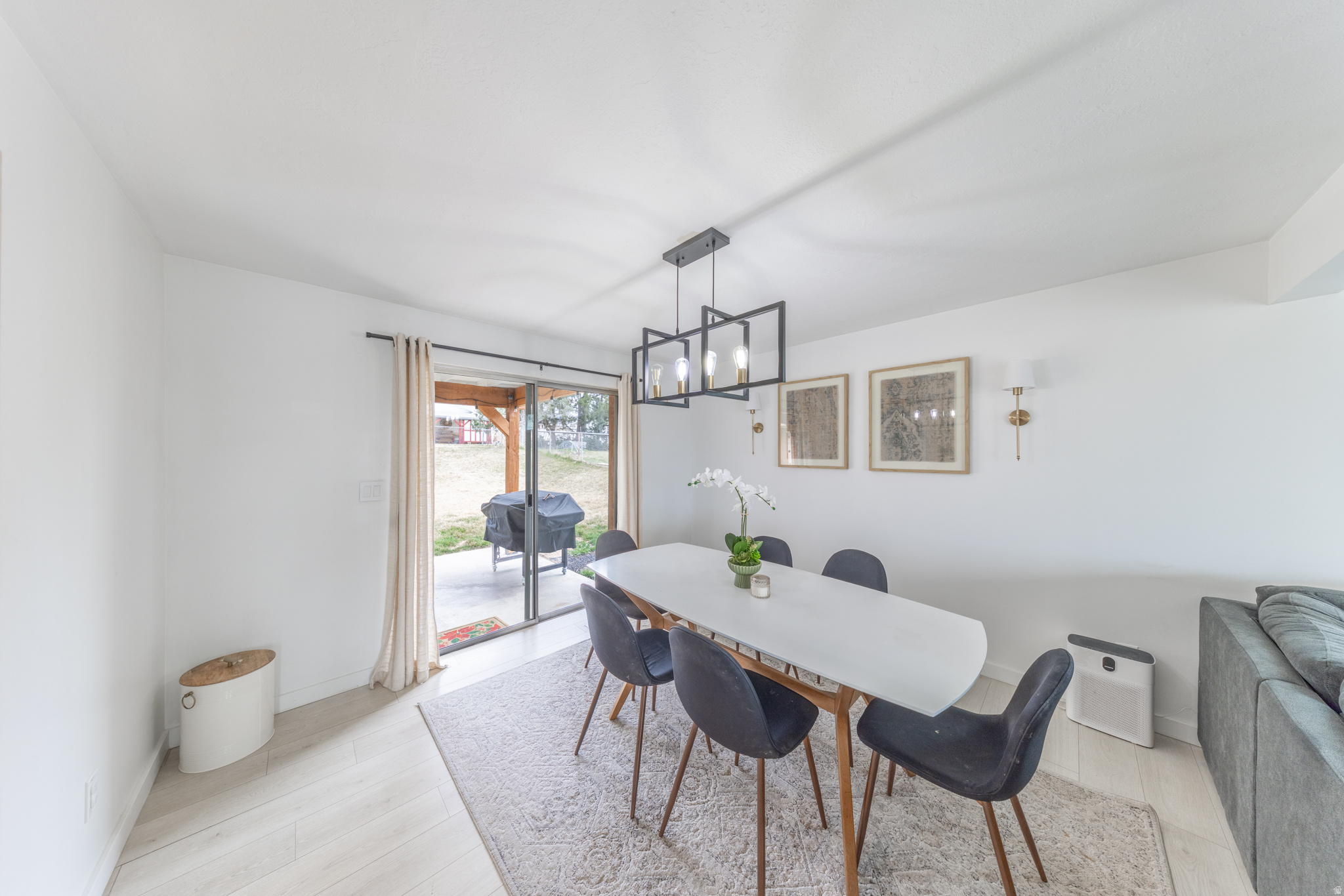 CAROLE HEIGHTS - Residential