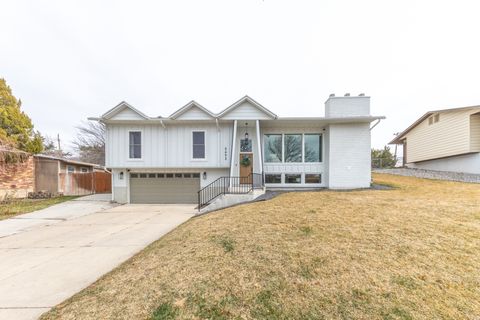 Tiny photo for 5492 S 825 E, South Ogden, UT 84405 (MLS # 2142627)