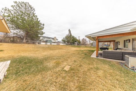 Tiny photo for 5492 S 825 E, South Ogden, UT 84405 (MLS # 2142627)