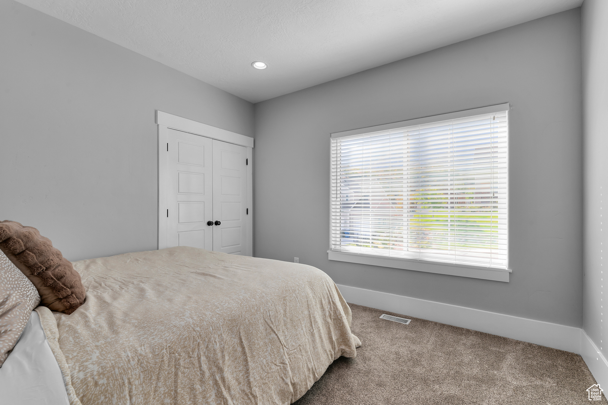 OAKRIDGE COVE - Residential