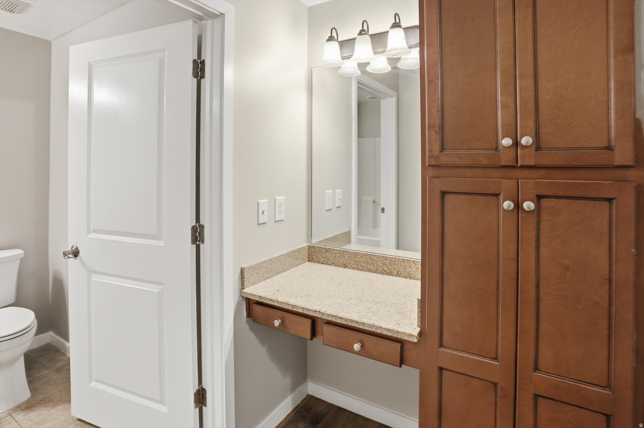 CENTRAL POINTE - Residential