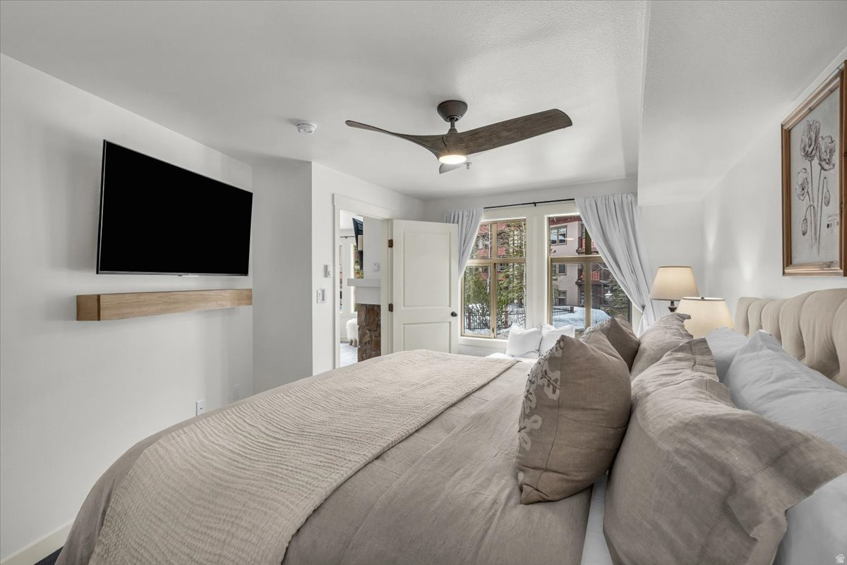 EAGLE SPRINGS WEST - Residential