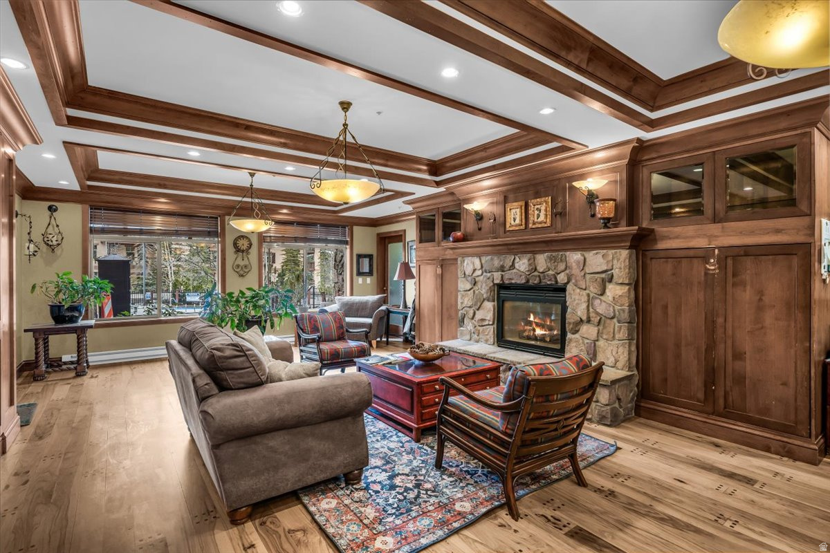 EAGLE SPRINGS WEST - Residential