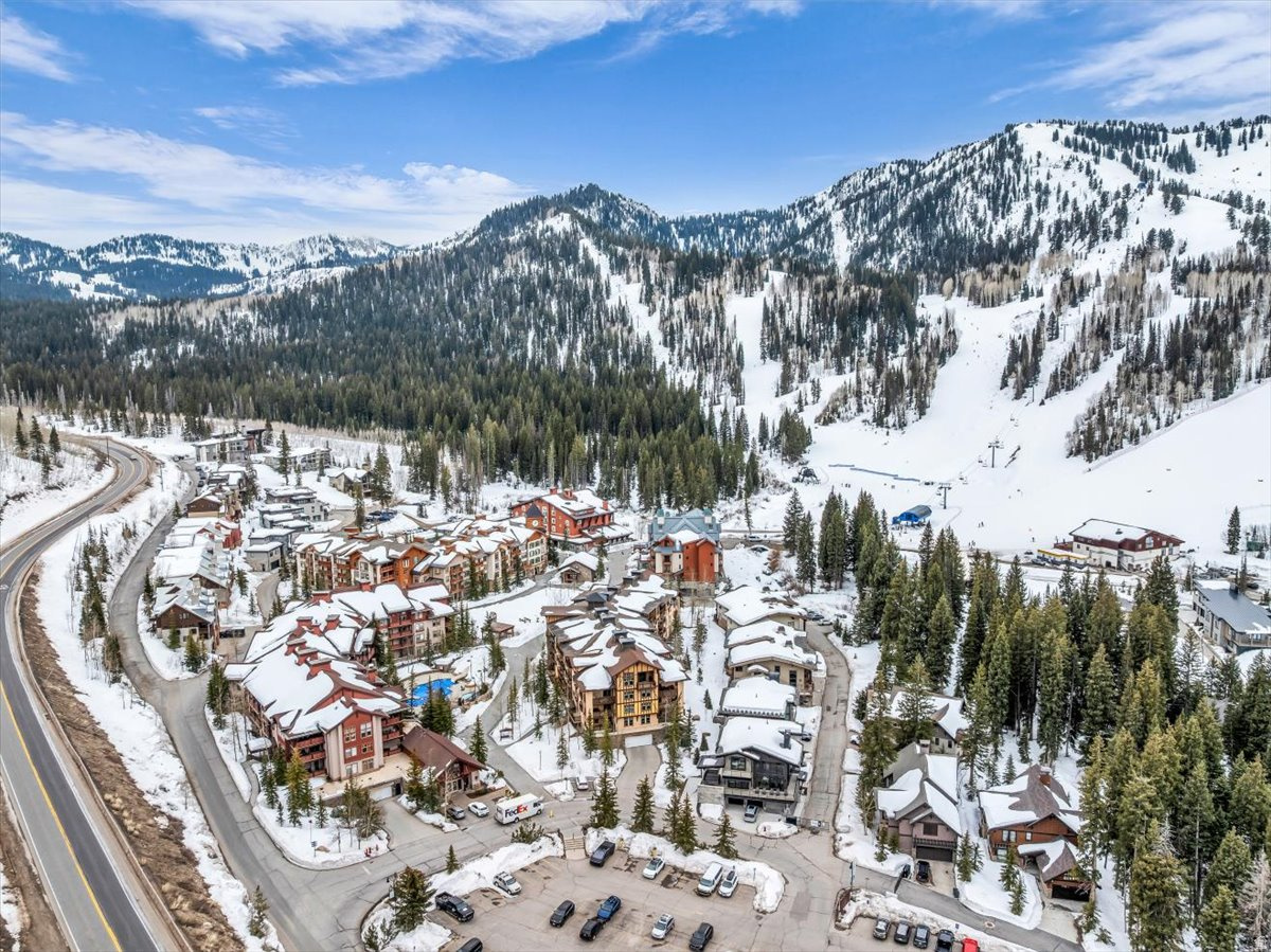 EAGLE SPRINGS WEST - Residential