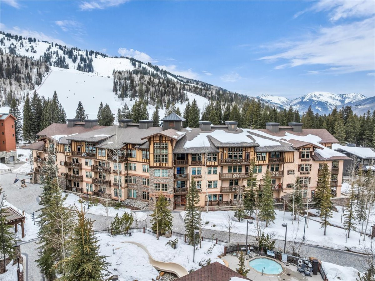 EAGLE SPRINGS WEST - Residential