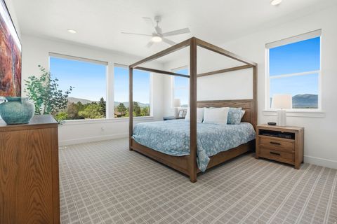 Tiny photo for 686 W EAGLECREST CIR, Elk Ridge, UT 84651 (MLS # 2150536)