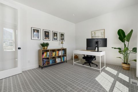 Tiny photo for 686 W EAGLECREST CIR, Elk Ridge, UT 84651 (MLS # 2150536)