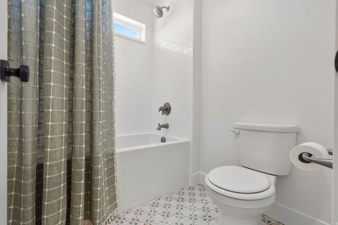 Tiny photo for 686 W EAGLECREST CIR, Elk Ridge, UT 84651 (MLS # 2150536)