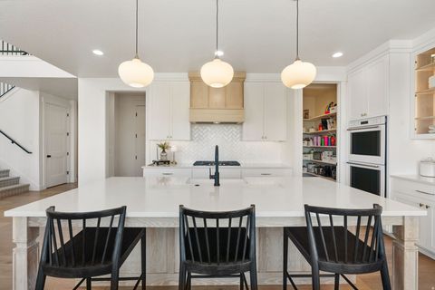 Tiny photo for 686 W EAGLECREST CIR, Elk Ridge, UT 84651 (MLS # 2150536)